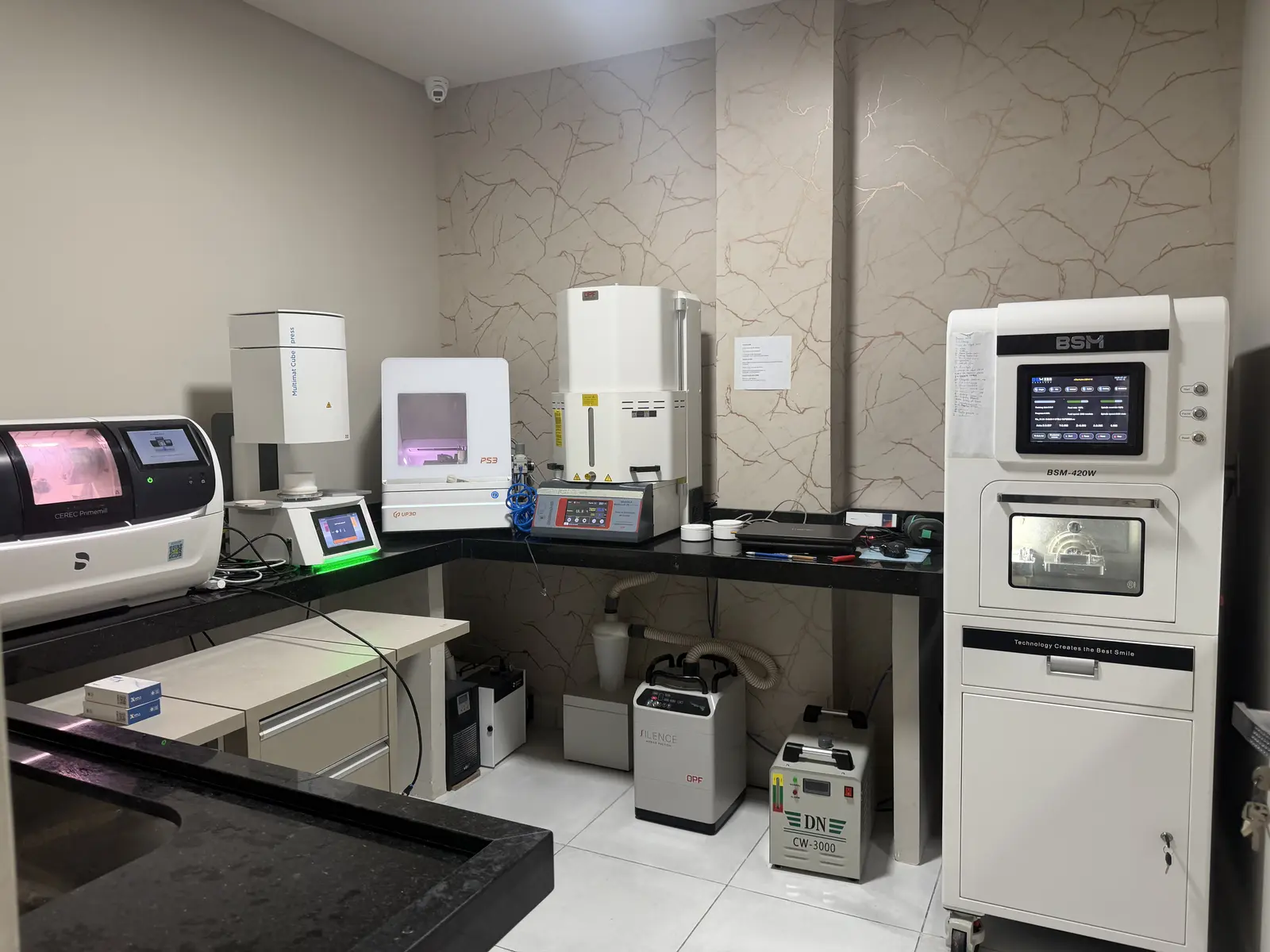 Planejamento e Produção no laboratório do Instituto Ama